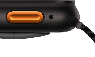 Apple Watch Ultra 3, color negro, caja de titanio, sensor convexo en la parte trasera, parte lateral izquierda, Botón de Acción, sirena