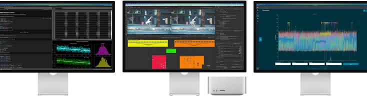 Una Mac Studio junto a tres monitores Studio Display, cada uno con una app de macOS diferente abierta