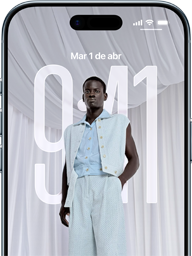 iPhone Air, parte frontal, color azul cielo, pantalla bloqueada, Dynamic Island en el centro de la parte superior