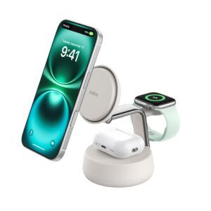 iPhone_15_Green_PDP_Image_Position-1__en-US